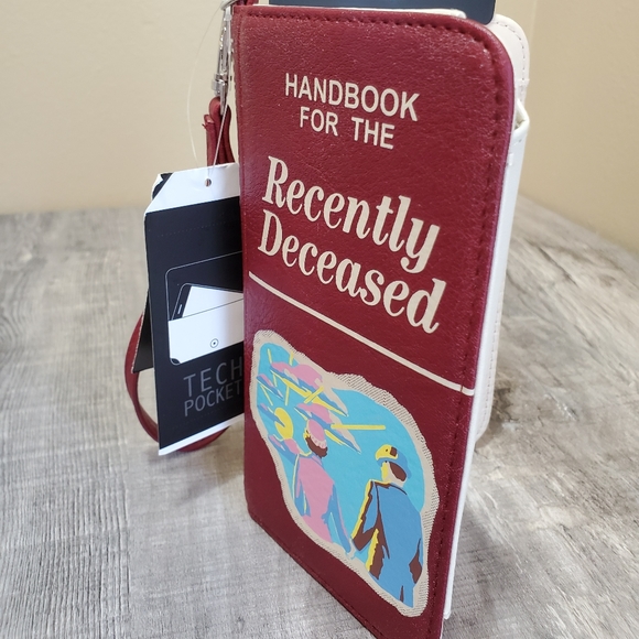 Beetlejuice Wristlet Wallet - Picture 8 of 9